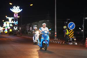 BIB: 
                            <button type="button" onclick="openModal(23382918)" class="btn btn-primary btn-sm float-right btn-popup" data-toggle="modal" data-target=".modal-high-quality">
                        <i class="fas fa-shopping-cart"></i> Add to Cart
                    </button>
                                            <button type="button" onclick="isThisMe(23382918, true)" class="btn btn-success btn-sm float-right btn-popup btn-isme hidden" data-toggle="tooltip" data-placement="bottom" title="นี่คือรูปของคุณใช่ไหม คลิกที่นี่เพื่อเอาเข้าอัลบั้ม">
                        <i class="fas fa-plus"></i> Add to album
                    </button>
                    <button type="button" onclick="isThisMe(23382918, false)" class="btn btn-warning btn-sm float-right btn-popup btn-isnotme hidden">
                        <i class="fas fa-ban"></i> Remove from album
                    </button>